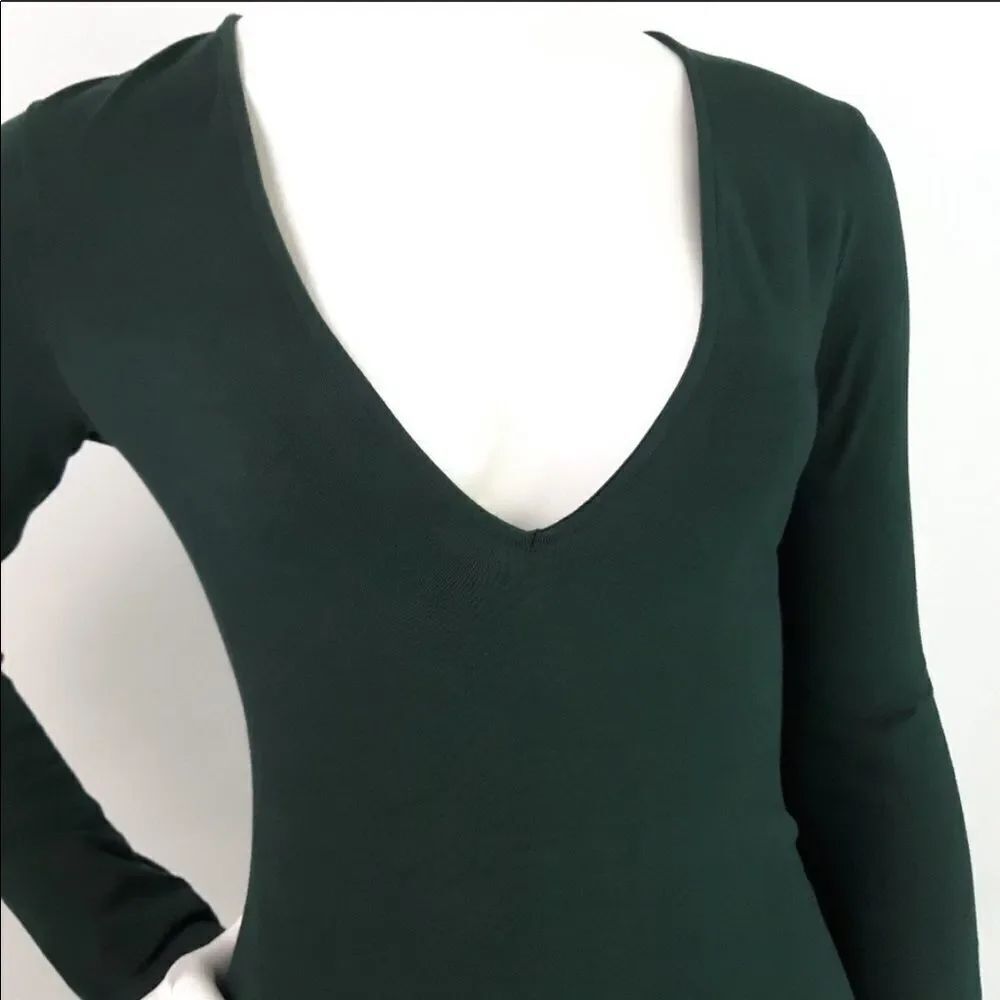 ✨ DEEP V-NECK SHEATH DRESS✨ - Picture 7 of 8
